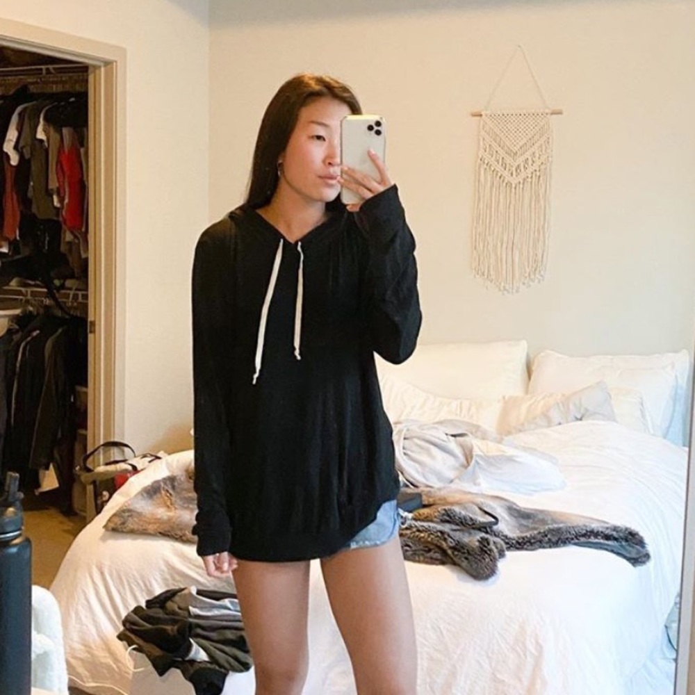 Brandy Melville Sweatshirt
